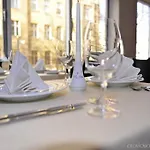 Vier Jahreszeiten 4* Berlin