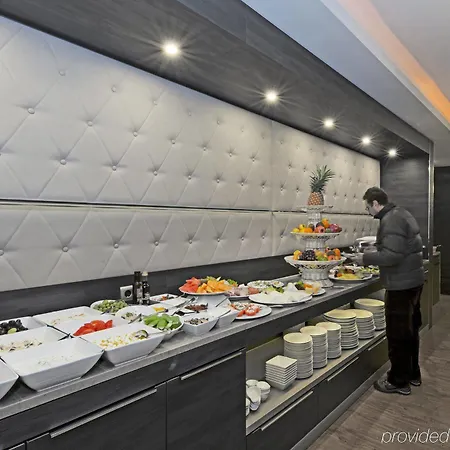 Vier Jahreszeiten Hotel Berlín