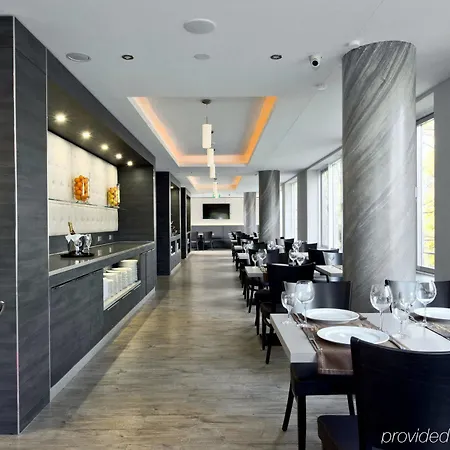 Vier Jahreszeiten Hotel Berlín