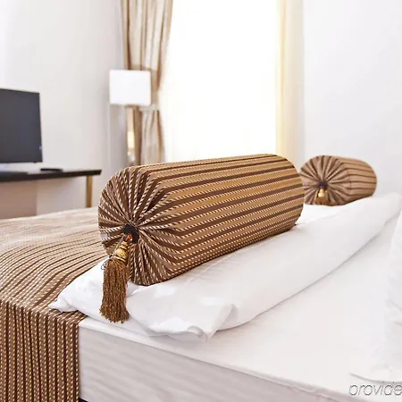 Vier Jahreszeiten Hotell