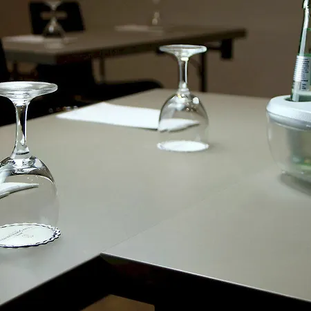 Vier Jahreszeiten 4* Berlin