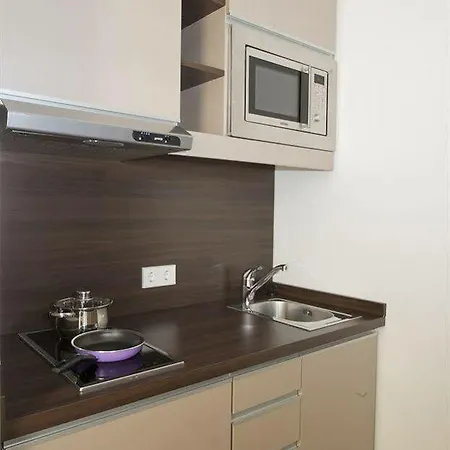 Vier Jahreszeiten 4* Berlin